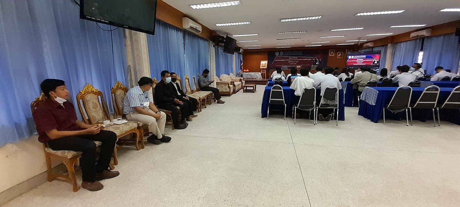 โครงการอบรมพัฒนาศักยภาพผู้เรียนในการเป็นผู้ประกอบการและพัฒนาศักยภาพครูที่ปรึกษาธุรกิจ 2565