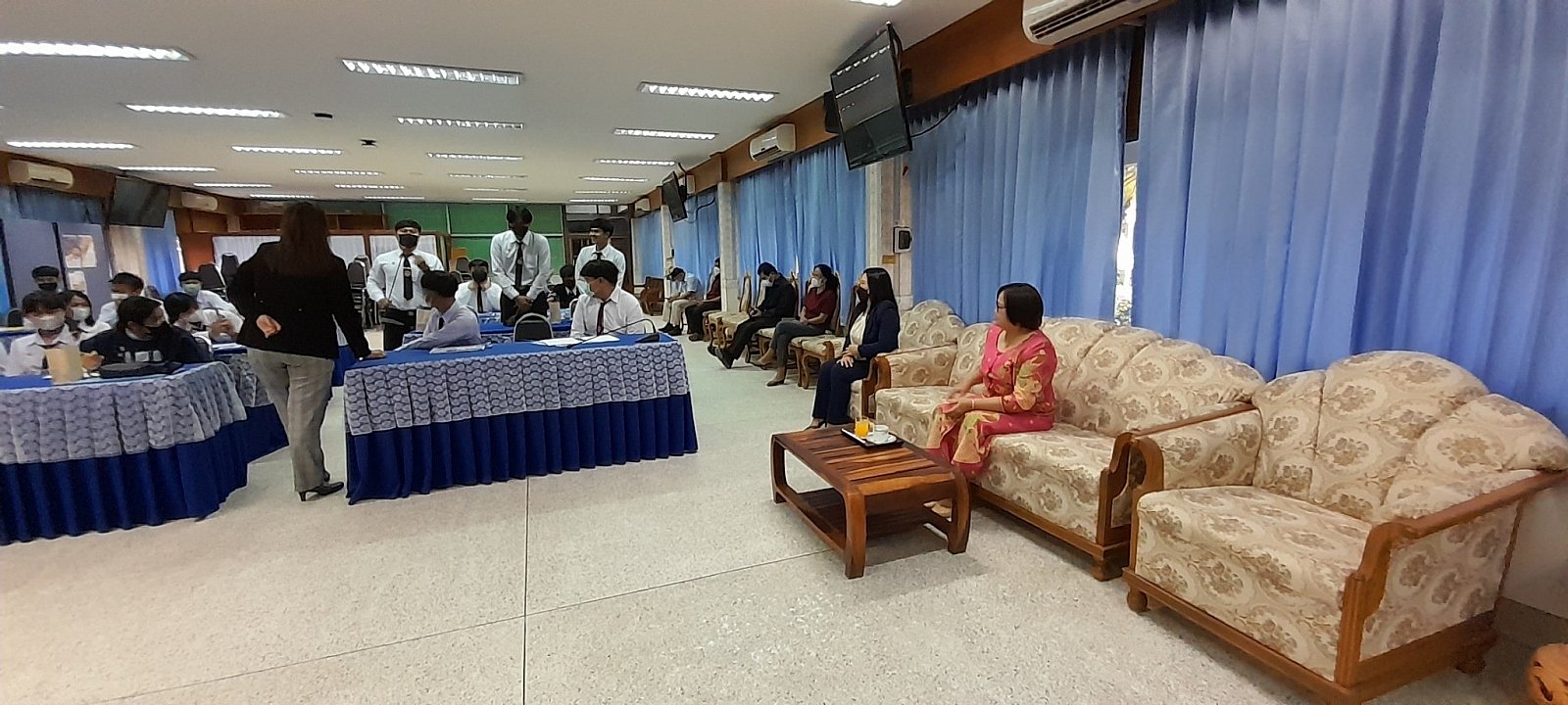 โครงการอบรมพัฒนาศักยภาพผู้เรียนในการเป็นผู้ประกอบการและพัฒนาศักยภาพครูที่ปรึกษาธุรกิจ 2565