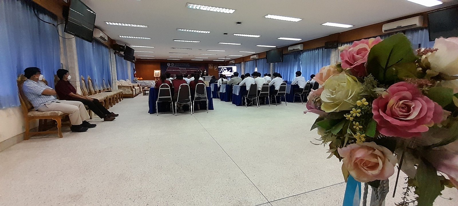 โครงการอบรมพัฒนาศักยภาพผู้เรียนในการเป็นผู้ประกอบการและพัฒนาศักยภาพครูที่ปรึกษาธุรกิจ 2565