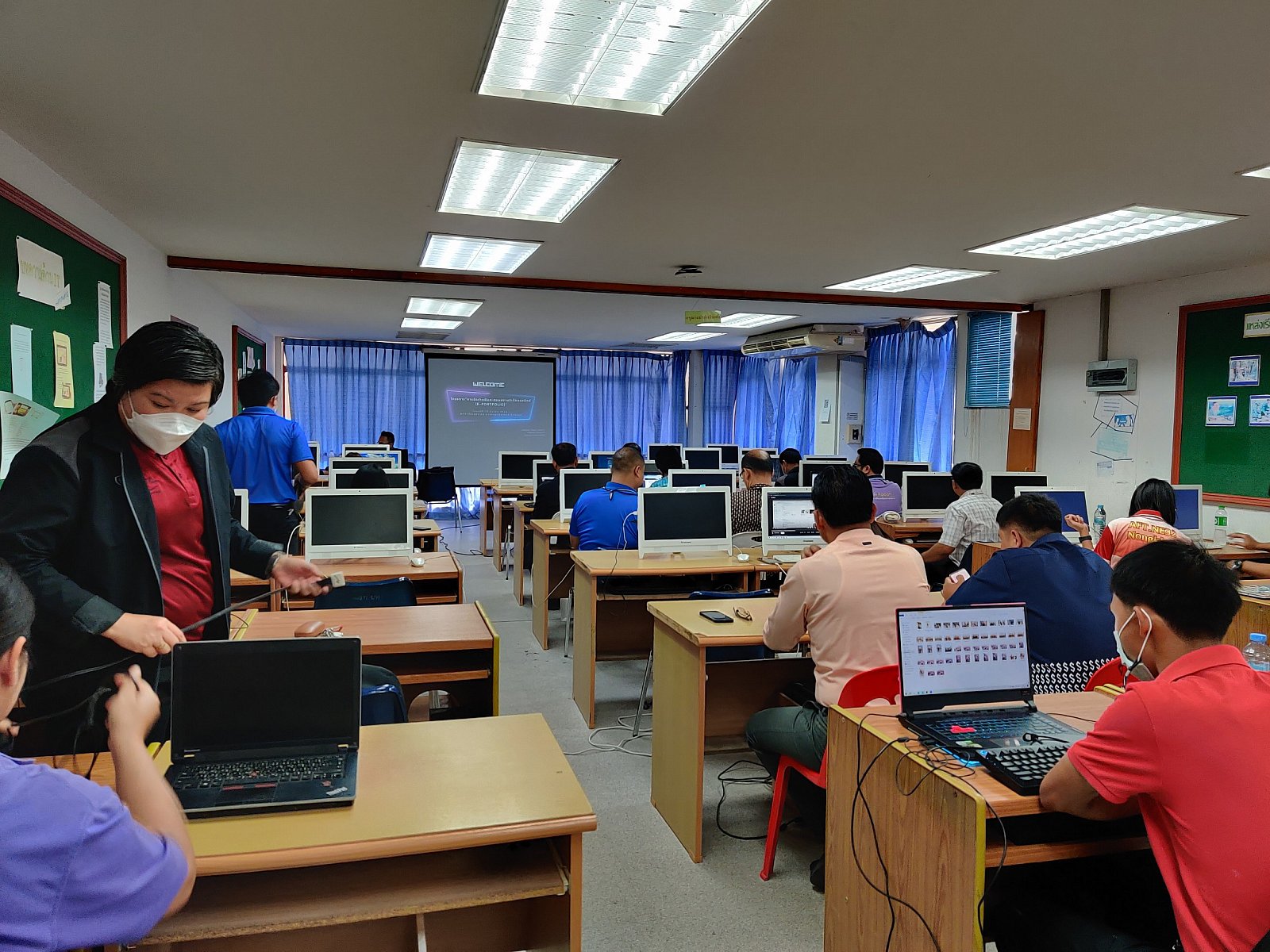 อบรมเชิงปฏิบัติการการจัดทำแฟ้มสะสมผลงานอิเล็กทรอนิกส์ E-portfolio 2566