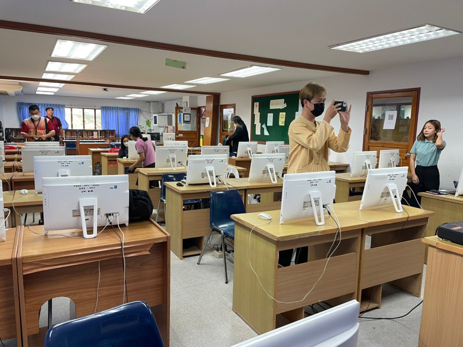 อบรมเชิงปฏิบัติการการจัดทำแฟ้มสะสมผลงานอิเล็กทรอนิกส์ E-portfolio 2566