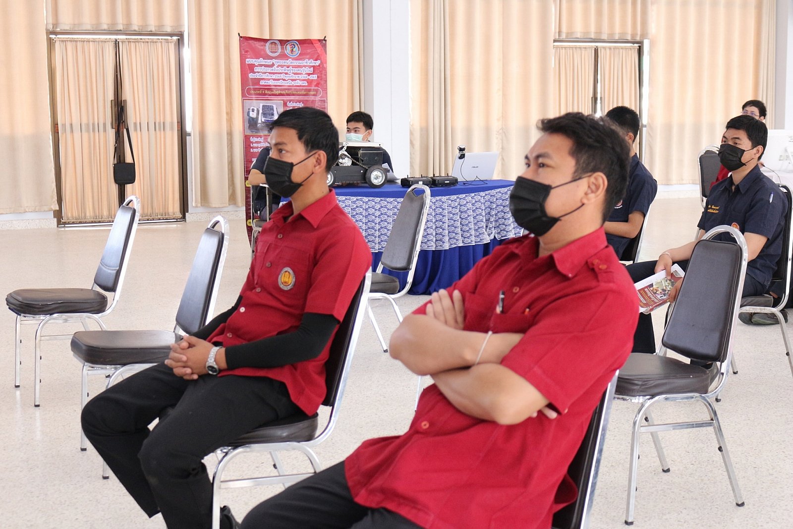 การประเมินสิ่งประดิษฐ์ของคนรุ่นใหม่  "นวัตกรรมอาชีวศึกษาเพื่อแก้ปัญหาความยากจน" ประจำปีการศึกษา2564