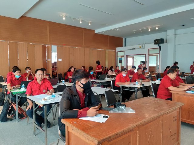 อบรมเชิงปฏิบัติการให้ความรู้เกี่ยวกับระบบสารสนเทศการจัดการข้อมูลการประกันคุณภาพการศึกษา